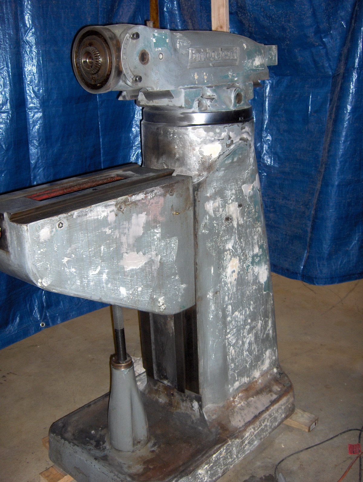 BRIDGEPORT Milling Machine “Before and After Refurbishment” BESMER